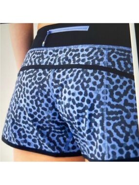 Lululemon Athletica Shorts 6